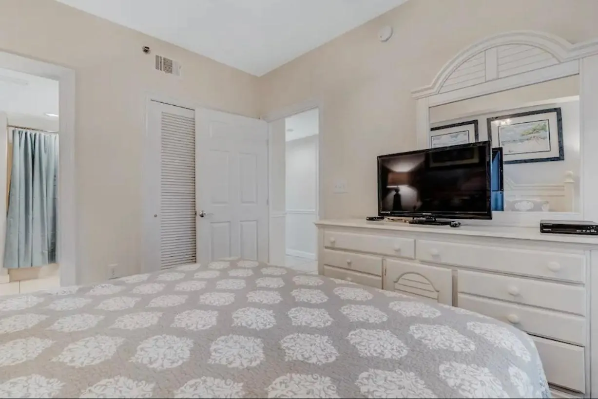 Sterling Shores Destin Aparthotel